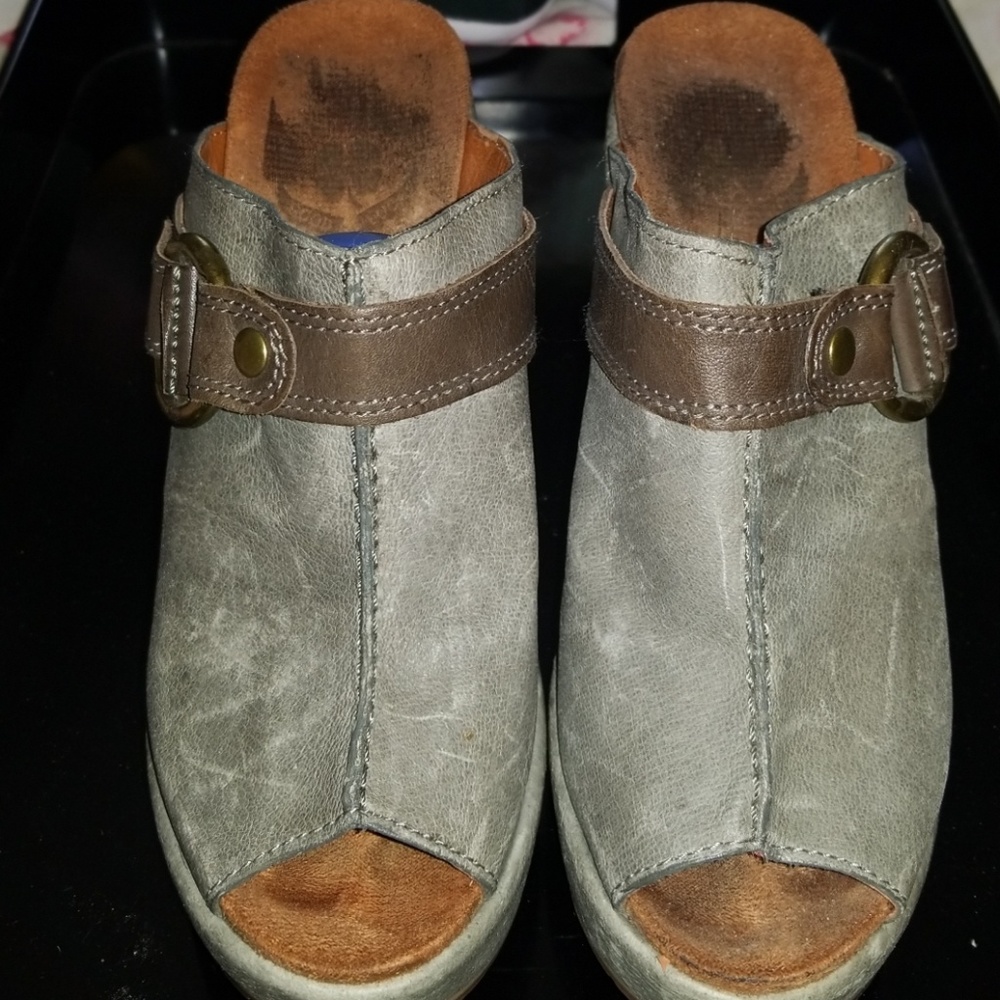 Lucky Brand Platform Leather Wedge Sandals